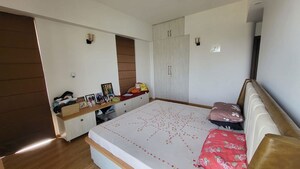 Bedroom in 3.5 BHK Apartment at M3M Latitude, Sector 65 – for Rent