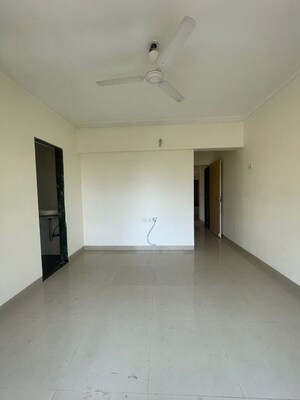 Room in 2.5 BHK Apartment at Nahar Amrit Shakti, Chandivali – for Sale