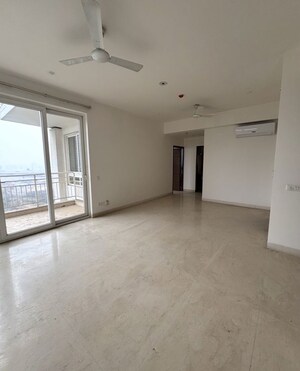 Room in 3 BHK Apartment at Puri Emerald Bay, Sector 104 – for Rent