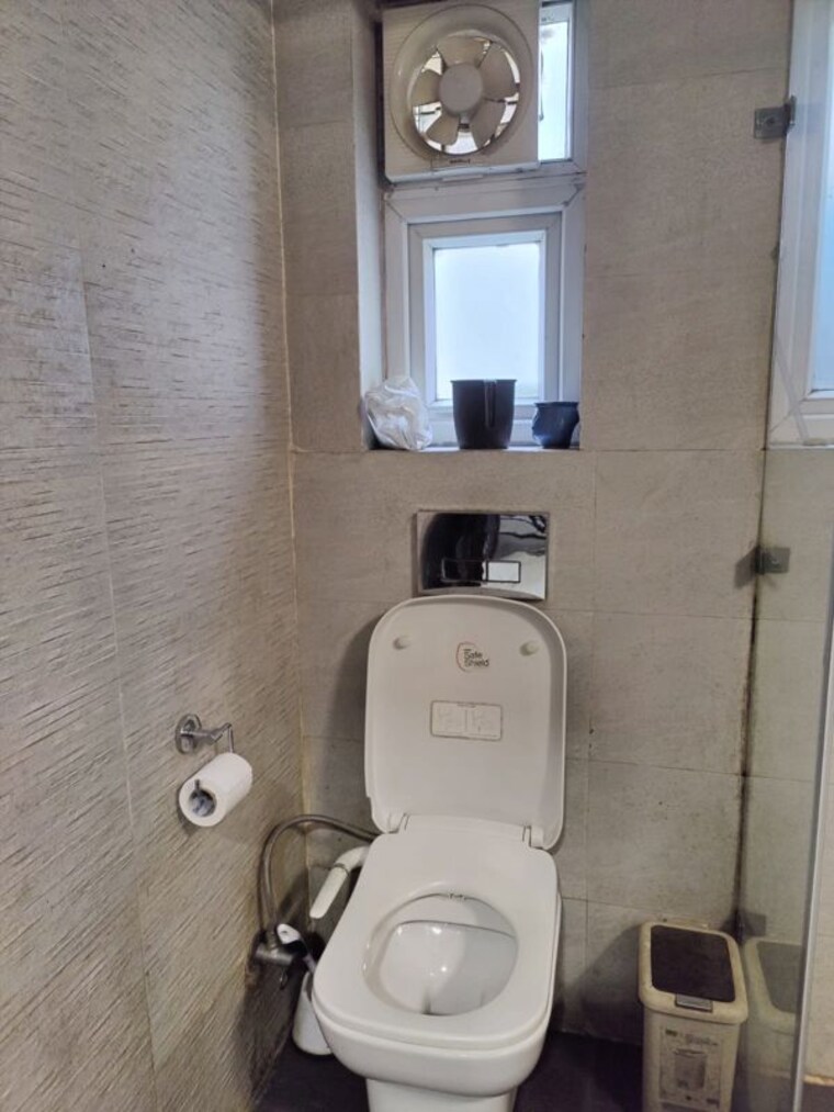 Bathroom, saket 2 Bedroom 980 Sq.Ft. Builder Floor In Saket Delhi 10646736