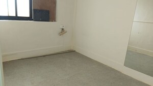 Room in 1 BHK Apartment at Apeksha CHS, Andheri West – for Sale