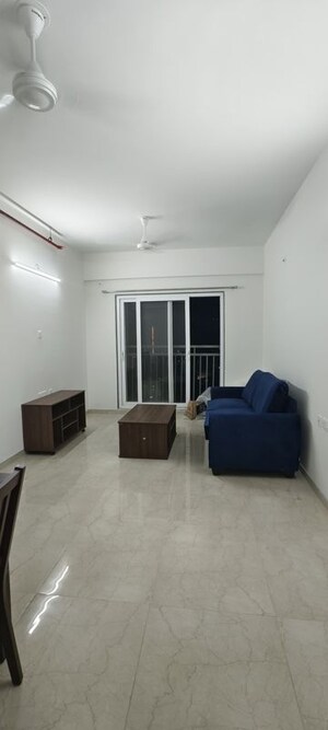Living Room in 2 BHK Apartment at Shapoorji Pallonji BKC 28, Bandra East – for Rent