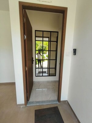Room in 2 BHK Apartment at Sigma Centuria, Kale Padal – for Sale