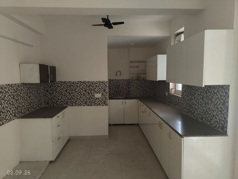 Kitchen, signature-global-city 3 Bedroom 1295 Sq.Ft. Apartment In Sector 37d Gurgaon 10646886