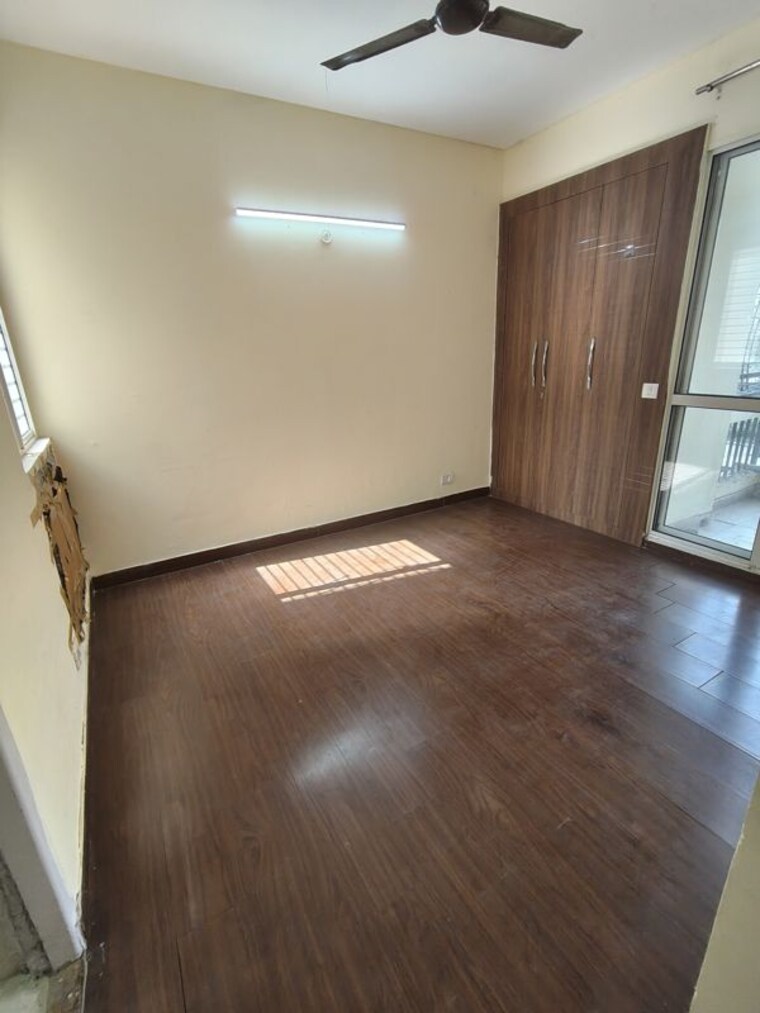 Room, jaypee-greens-kosmos 2 Bedroom 950 Sq.Ft. Apartment In Sector 134 Noida 10646843