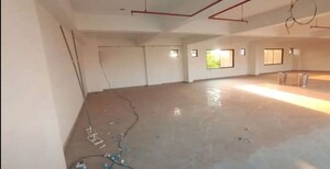Room in  Showroom at Bariatu – for Rent