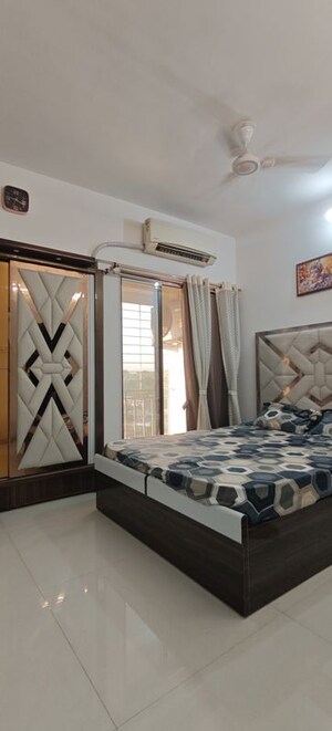 Master Bedroom in 2 BHK Apartment at Tiara Hills, Mira Road – for Rent