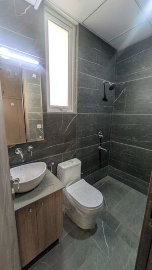 Bathroom in 2.5 BHK Apartment at M3M Antalya Hills, Sector 79 – for Rent