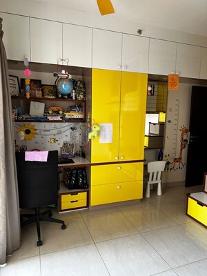 Team Area in 3 BHK Apartment at Mahindra Windchimes, Bannerghatta Road – for Rent