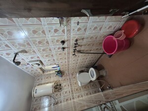 Bathroom in 3.5 BHK Apartment at Mayur Vihar – for Rent