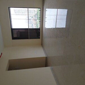 Room in 1 BHK Apartment at IM Applaud 38, Goregaon East – for Rent