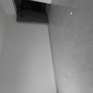 Room in 1 BHK Apartment at IM Applaud 38, Goregaon East – for Rent