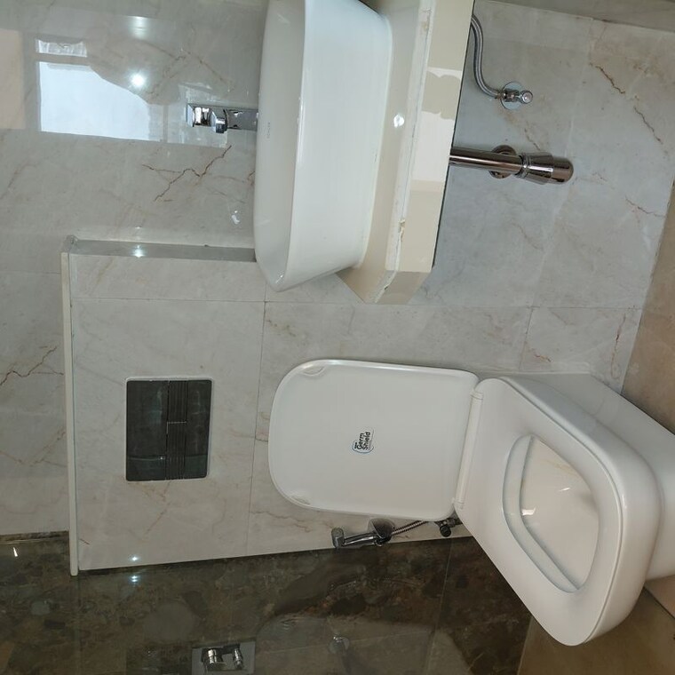 Bathroom, im-applaud-38 1 Bedroom 454 Sq.Ft. Apartment In Goregaon East Mumbai 10647034