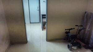 Bathroom in 1 RK Apartment at Dolphin Makhdoomi Palace, Santacruz East – for Sale