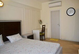 Bedroom in 3 BHK Apartment at DLF The Skycourt, Sector 86 – for Rent