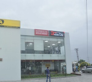  Showroom For Sale in Atladra