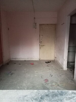 Room in  Apartment at Vaishali Nagar – for Sale