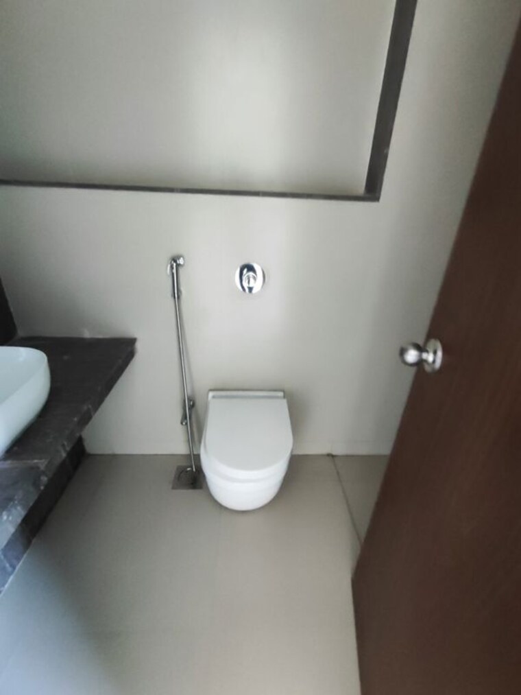 Bathroom, rustomjee-verdant-vistas 4 Bedroom 1760 Sq.Ft. Apartment In Majiwada Thane 10647094