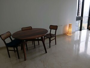 Room in 2 BHK Apartment at Lodha The Park, Worli – for Sale
