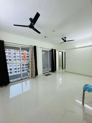 Room in 2 BHK Apartment at Pride Purple Park Titan, Hinjewadi – for Rent