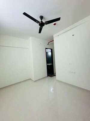 Room in 2 BHK Apartment at Pride Purple Park Titan, Hinjewadi – for Rent