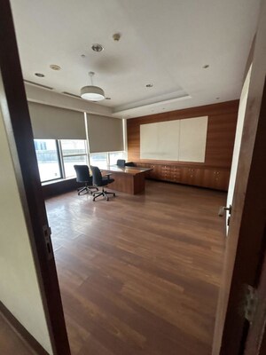  Office Space For Rent in Kurla