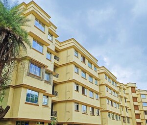  Apartment For Sale in Navali
