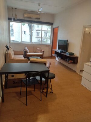 1 BHK Apartment For Rent in Pushpa Vihar CHS, Colaba