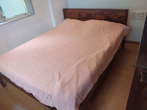 Bedroom in 1 BHK Apartment at Pushpa Vihar CHS, Colaba – for Rent