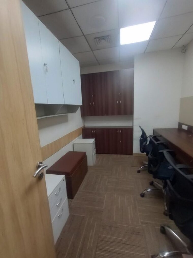 Team Area, wadhwa-the-capital Commercial Office Space 2550 Sq.Ft. In Bandra East Mumbai 10647197