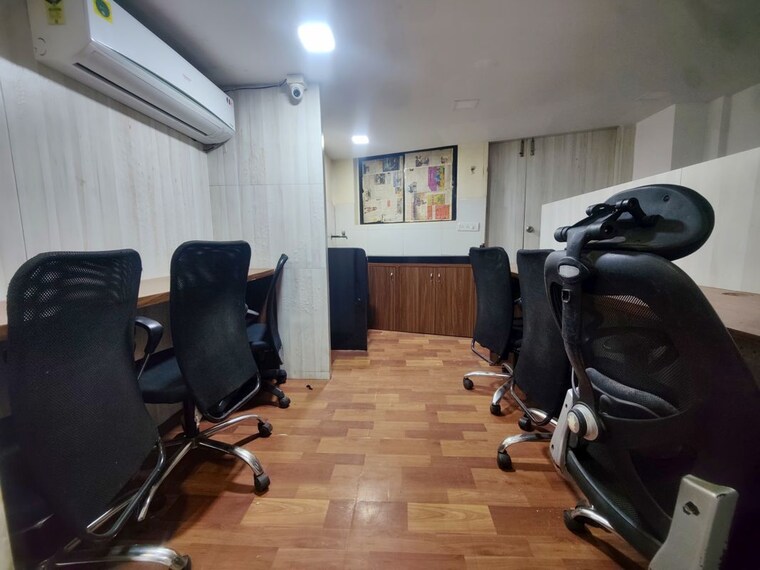 Team Area, orbit-industrial-estate Commercial Office Space 288 Sq.Ft. In Malad West Mumbai 10646994