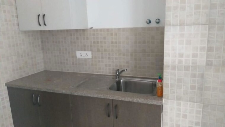 Bathroom, godrej-icon 3 Bedroom 2142 Sq.Ft. Apartment In Sector 88a Gurgaon 10647188