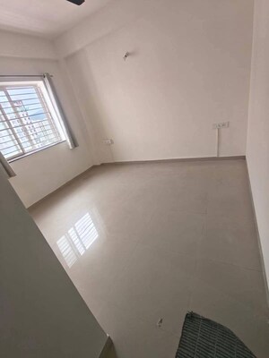 Room in 2 BHK Apartment at Megapolis Symphony, Hinjewadi – for Rent