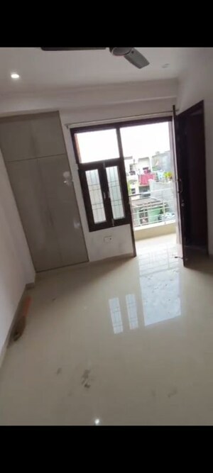 2 BHK Builder Floor For Rent in Mahavir Enclave 1