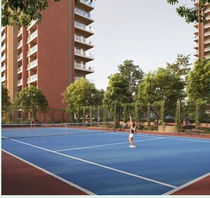 Swimming Pool in 4 BHK Apartment at Eldeco Fairway Reserve, Sector 80 – for Sale