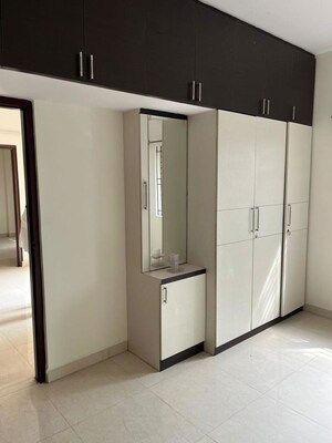 Room in 2 BHK Builder Floor at Richmond Town – for Sale