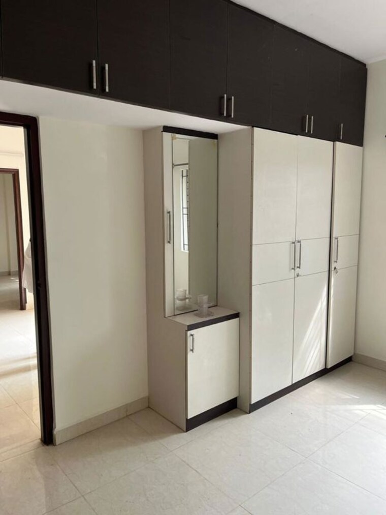 Room, richmond town 2 Bedroom 1300 Sq.Ft. Builder Floor In Richmond Town Bangalore 10647247