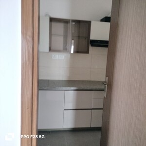 Room in 2.5 BHK Apartment at The Center Court, Sector 88a – for Rent