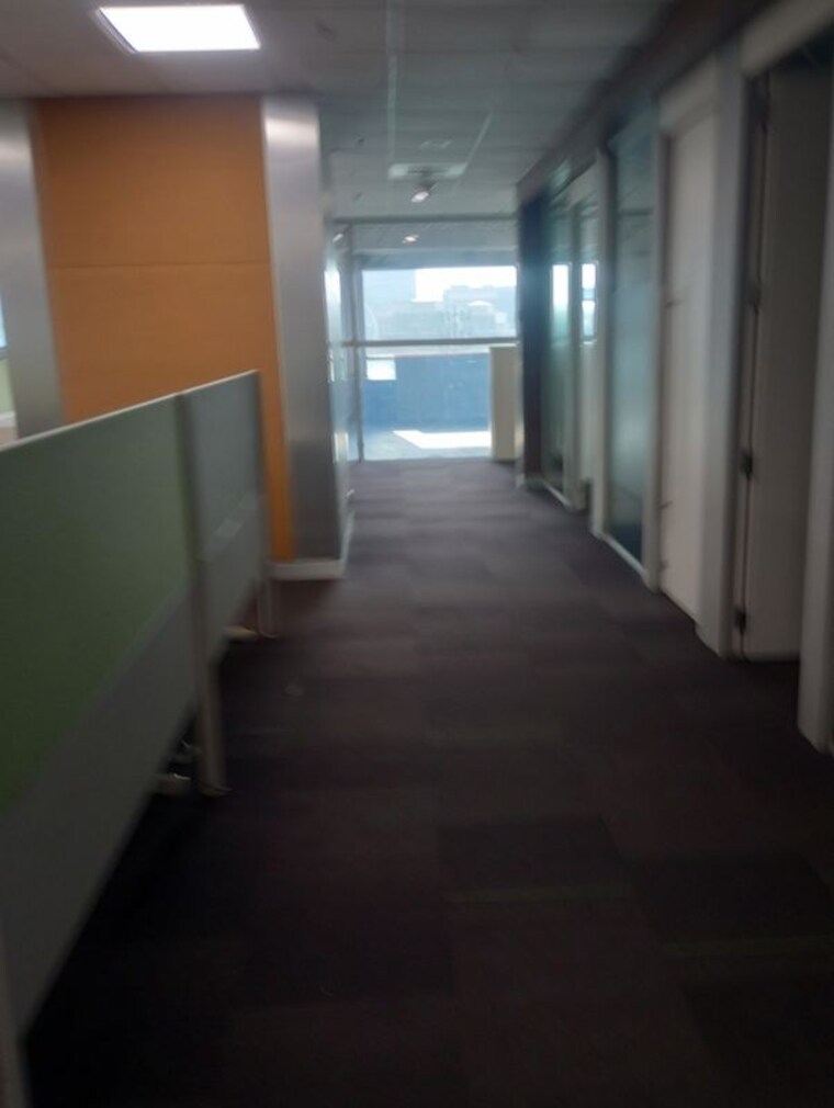 Room, parinee-crescenzo Commercial Office Space 7150 Sq.Ft. In Bandra Kurla Complex Mumbai 10647288