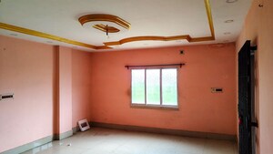 Room in  Apartment at Uttarpara – for Sale