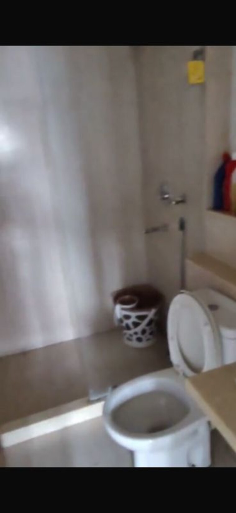 Bathroom, dlf-the-skycourt 3 Bedroom 1900 Sq.Ft. Apartment In Sector 86 Gurgaon 10647301