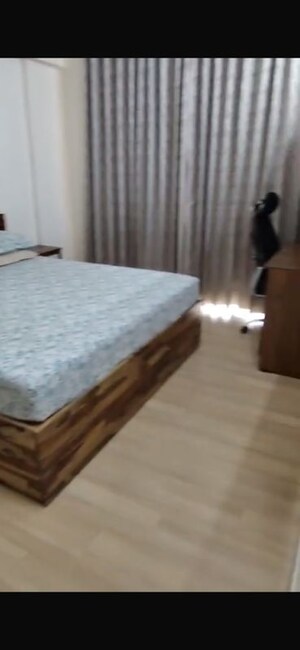 Bedroom in 3 BHK Apartment at DLF The Skycourt, Sector 86 – for Rent