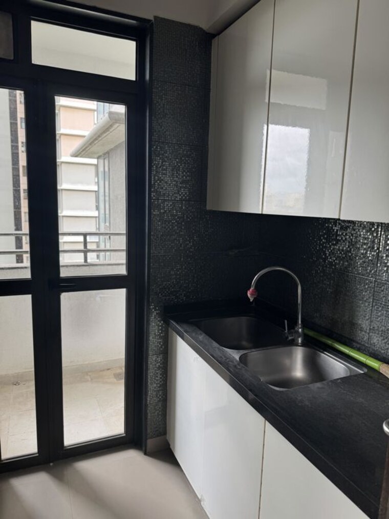 Kitchen, lodha-the-park-side 2 Bedroom 1109 Sq.Ft. Apartment In Worli Mumbai 10647348