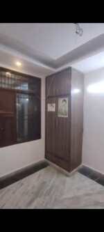 3 BHK +  900 Sq.Ft. Builder Floor in Mahavir Enclave 1
