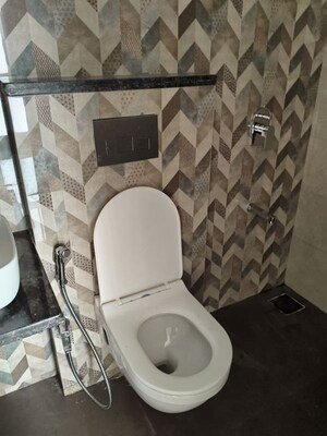 Team Area in 2 BHK Apartment at Veena Smart Homes, Kandivali West – for Rent