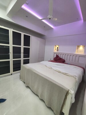 1 BHK Apartment For Rent in Grand Bella Vista, Bandra West