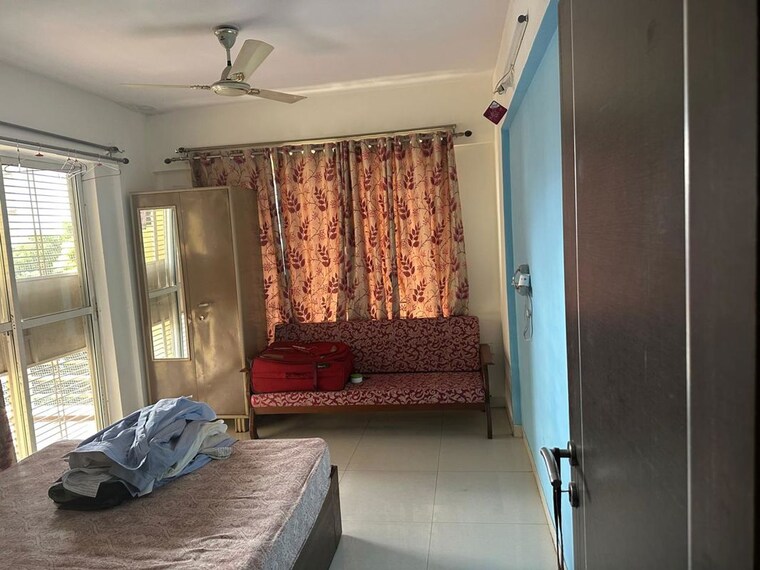 Living Room, comfort-zone 3 Bedroom 1350 Sq.Ft. Apartment In Balewadi Pune 10647386