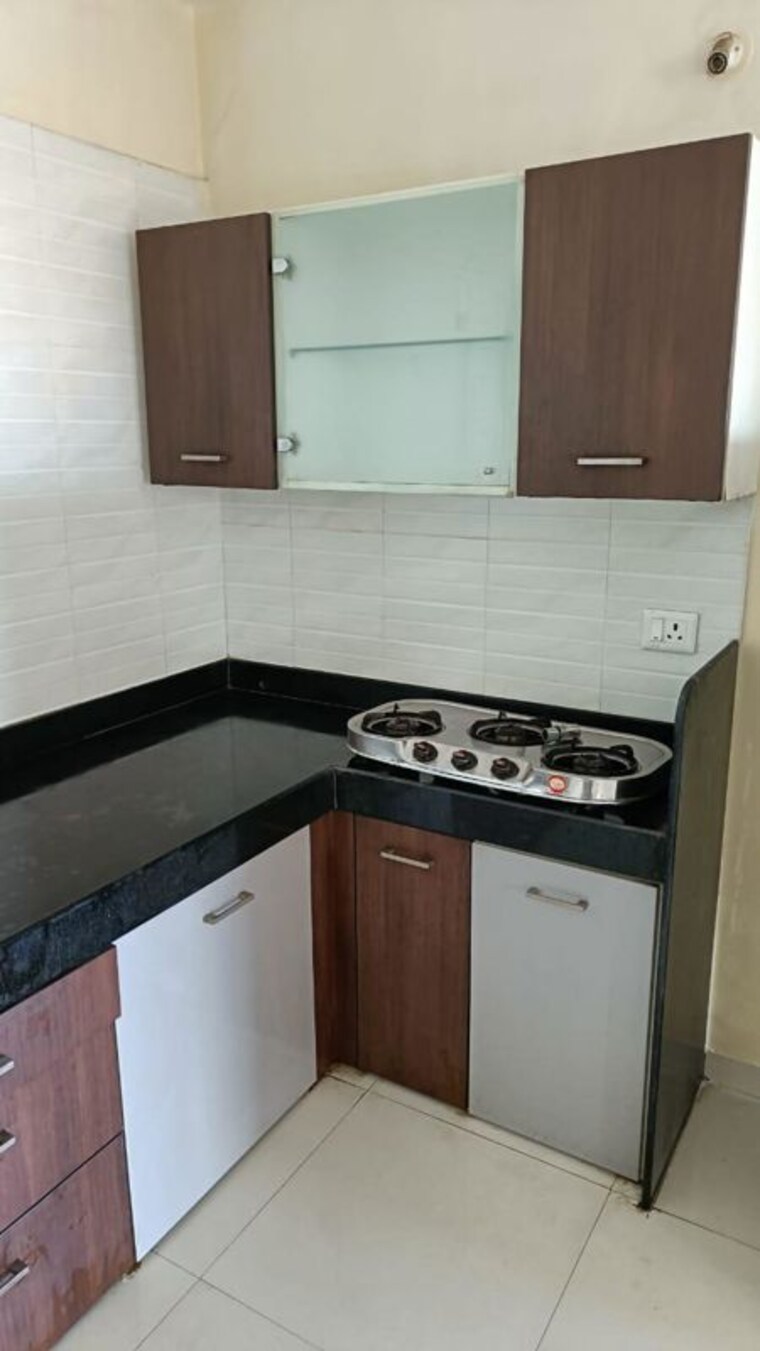 Kitchen, comfort-zone 3 Bedroom 1350 Sq.Ft. Apartment In Balewadi Pune 10647386