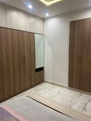 Bedroom in 2 BHK Apartment at Queens Road – for Rent