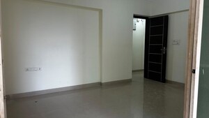 Room in 3 BHK Apartment at Tulipia And Tilia Apartment, Chandivali – for Sale